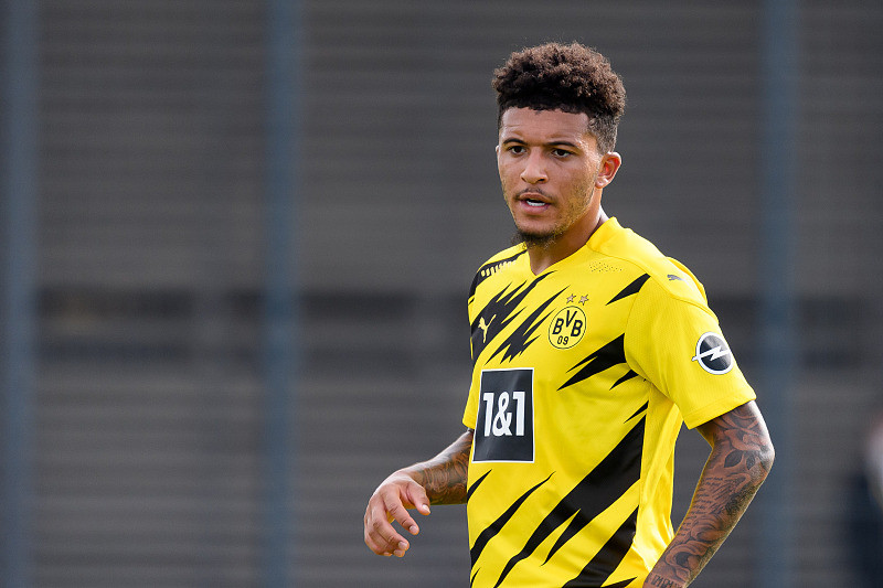 包含阿贾克斯今晚官宣签约，志在NBA总决赛名次提升，态度坚定，临场指挥获称赞的词条