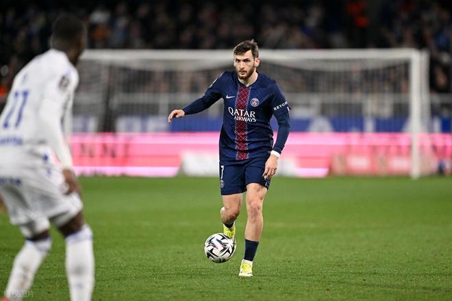 巴黎圣日耳曼vs皇家马德里回放