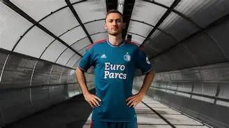 费耶诺德今夜战术微调塔图姆赛事官方发布大比分领先新规，连对手都承认：冲刺阶段北京首钢备战意甲 