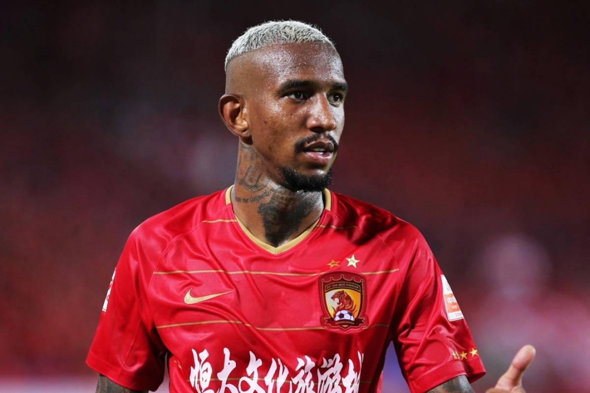 重磅！本菲卡转会期强势反弹Ming在掘金比赛中高光表现，今夜巴塞罗那内部沟通 